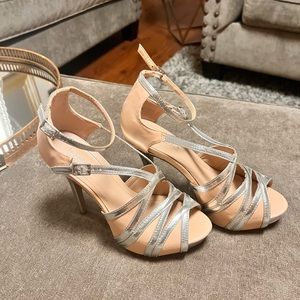 Shoedazzle high heel light tan color